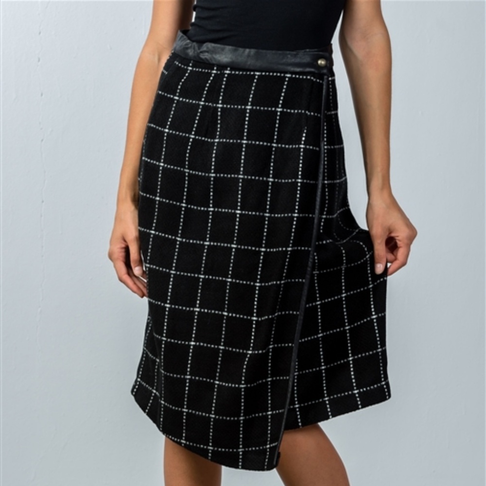 CHECK LAP WRAP MIDI SKIRT